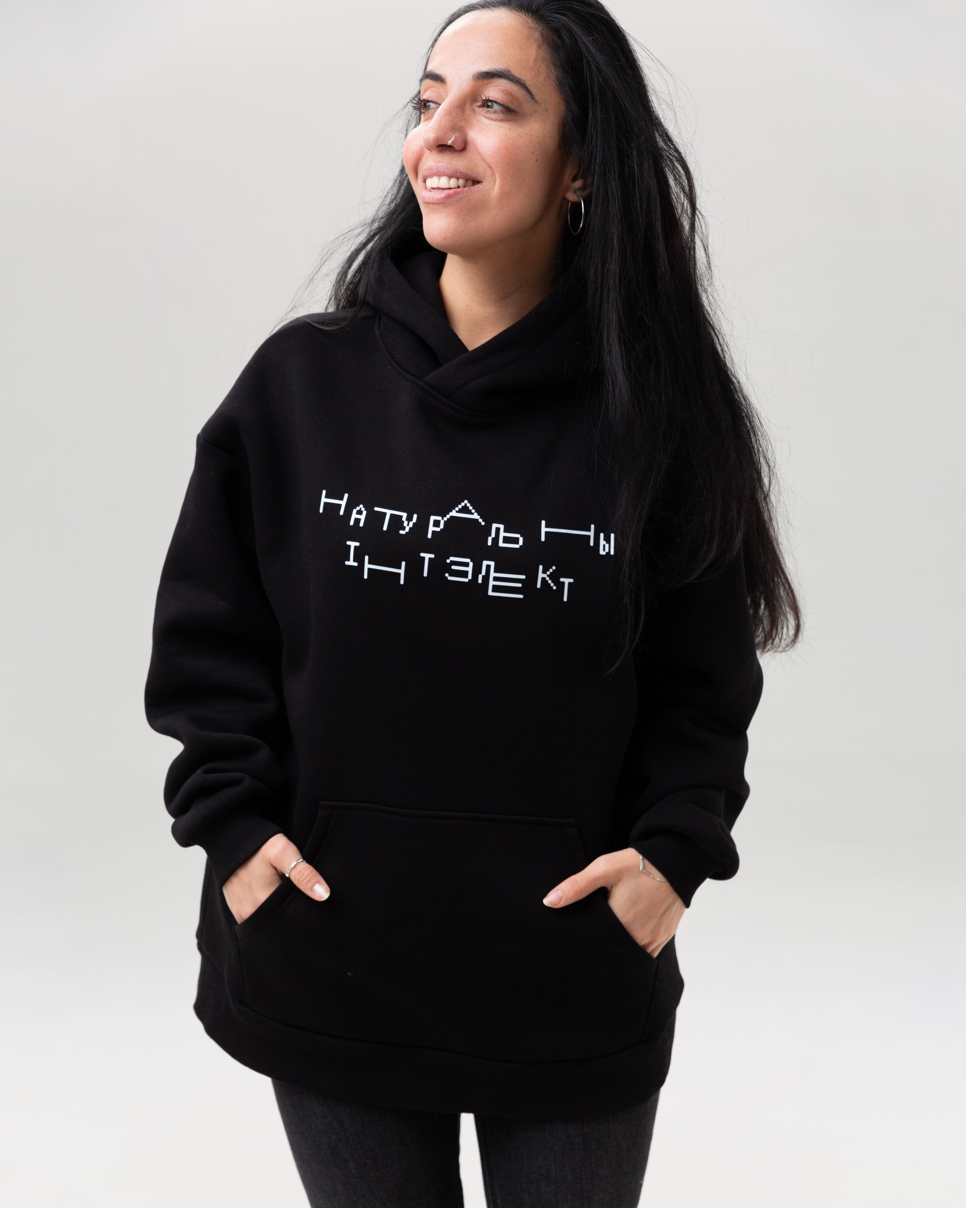 Black hoodie “Naturalny intelekt”